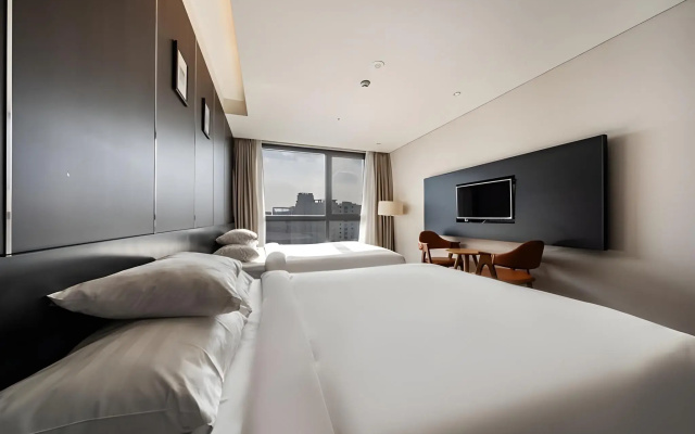 Hotel Golden Daisy Seogwipo Ocean