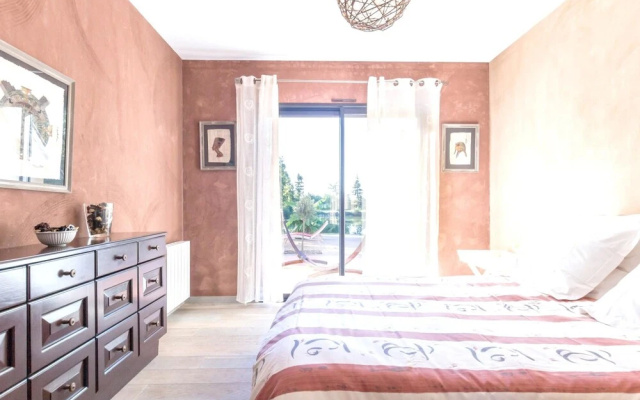 House With 5 Bedrooms in Le Val-saint-père, With Pool Access, Enclosed - фото 5
