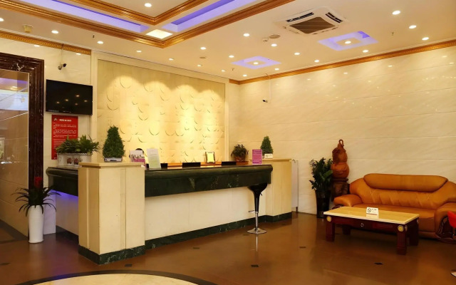 Sun Island Holiday Hotel