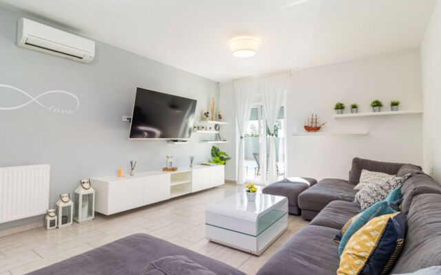 Villa Virtus (NVG360)