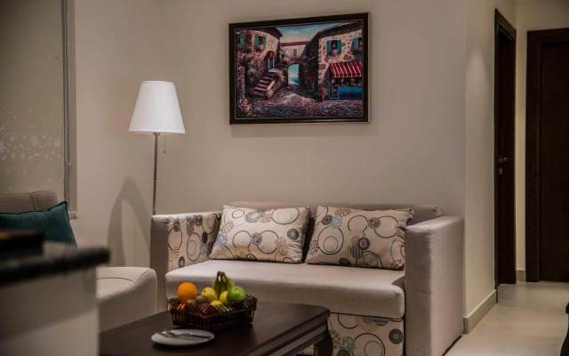 Naylover Hotel Suites