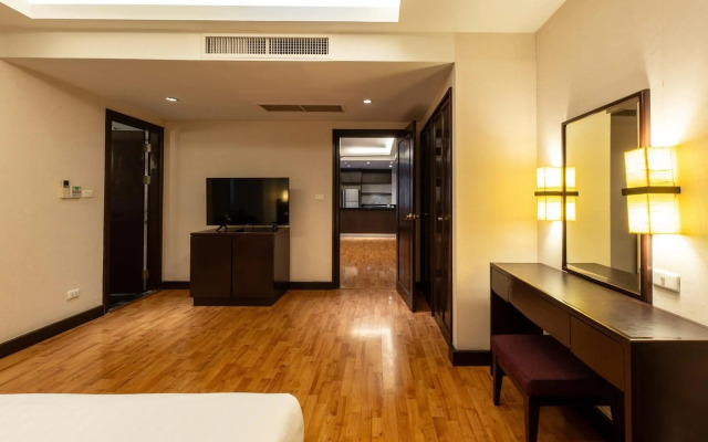 Rembrandt Hotel & Residences