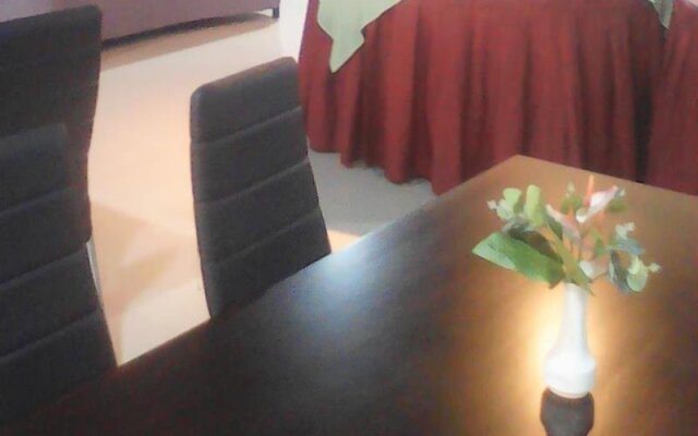 Juita Premier Hotel