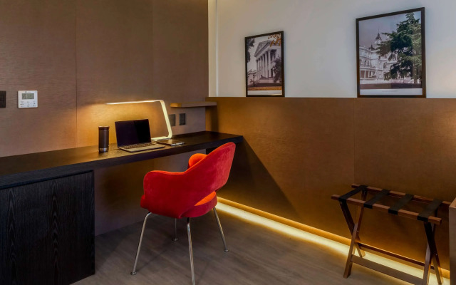 Dazzler by Wyndham La Plata