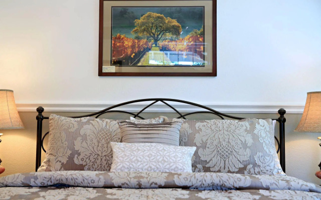 ForFriends Inn Bed and Breakfast