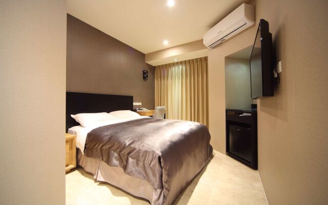 E-House