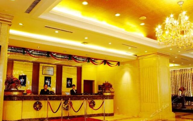 Golden Cup Automobile Building