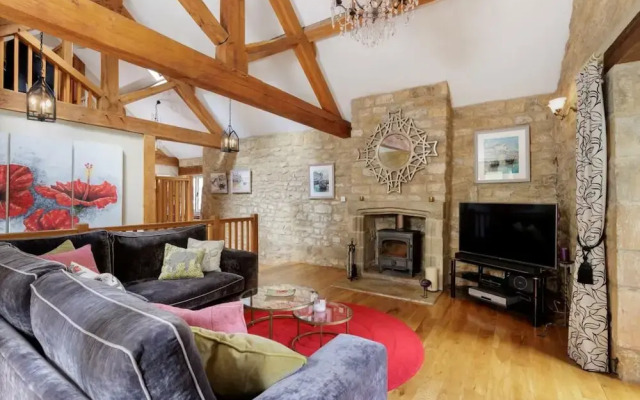 Fabulous Farmhouse in Hampshire