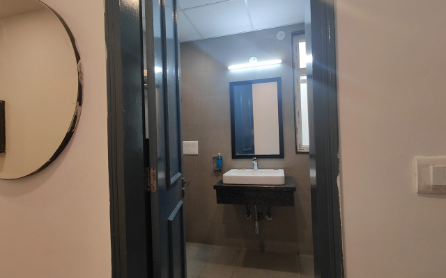 Mavens White Artemis Hospital Road Gurgaon