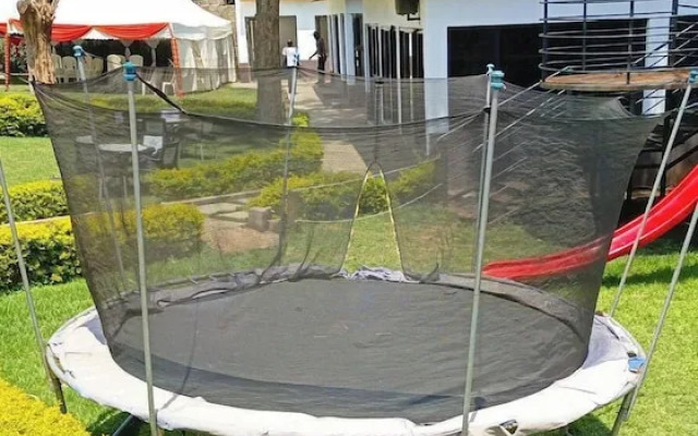 4 Tee's Hotel Rongai
