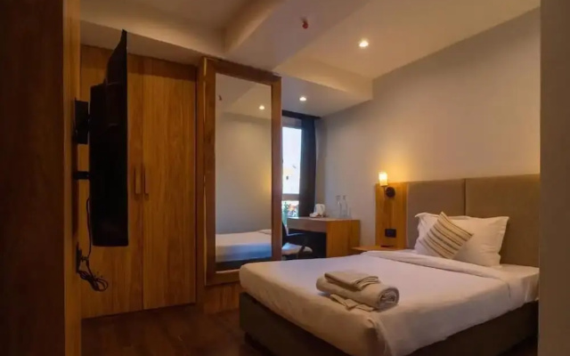 Emerald Hotel
