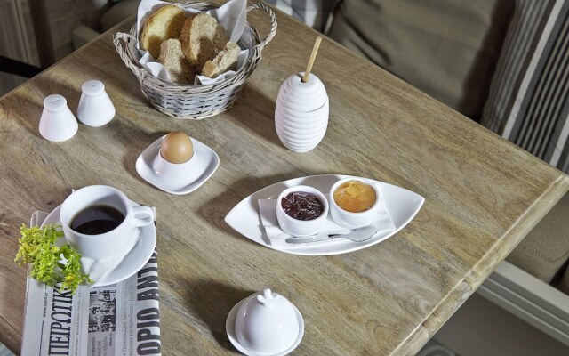 Kastro Guesthouse