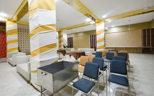 Fabhotel Prime Immense Residency