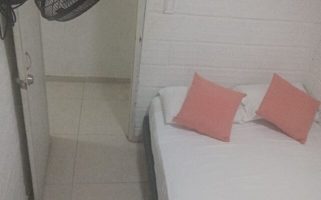 Hostal Catalleya