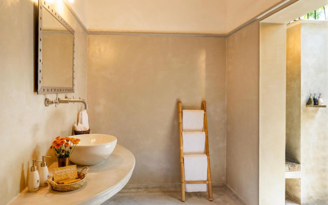 Prana Villa Unawatuna - Charming 4 bedroom Villa