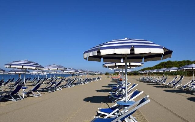 Santa Monica Resort