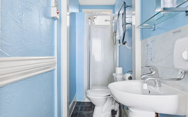 Wayfarer Guest House