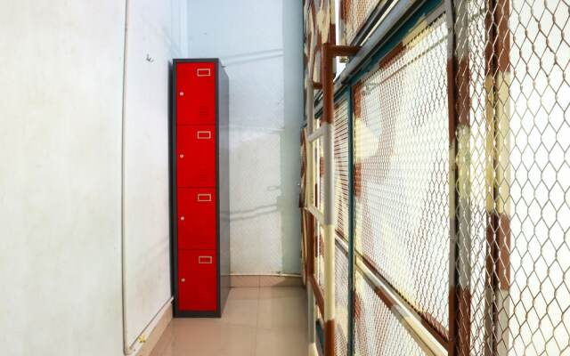 Kabin Kapsul Kayu Jati V Jakarta - Male Only - Hostel