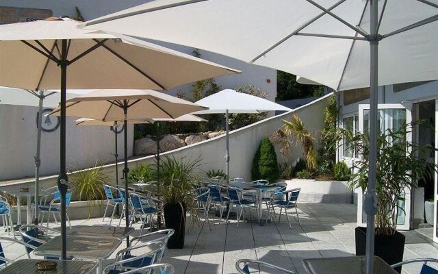 St. Estève Appart Hotel