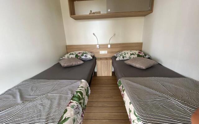 Mobile Home Leggiero 156 - Porton Nature Hideouts