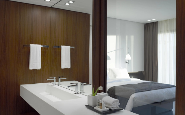 The Met Hotel, a member of Design Hotels