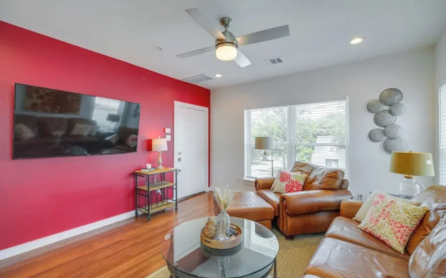 Pet-friendly Houston Apartment: 1 Mi to Downtown!