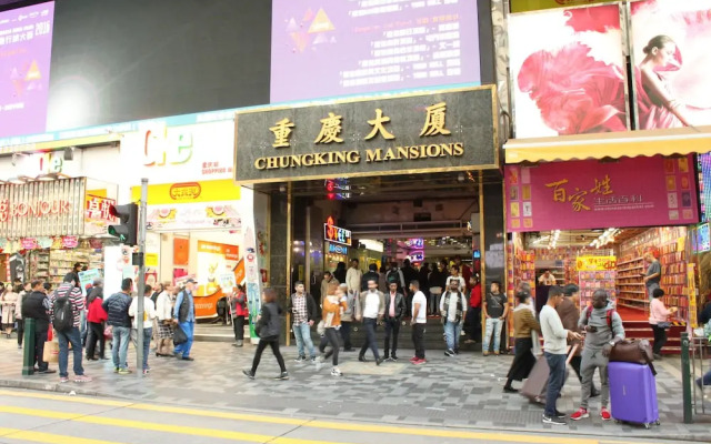 Las Vegas Guest House Carlton Group Of Hostels