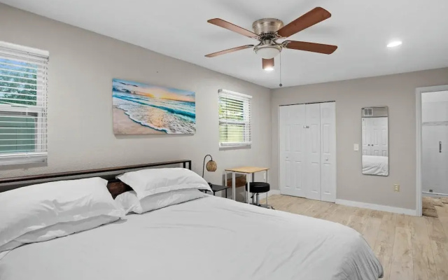 'the City Oasis' Near IMG & Anna Maria Island!