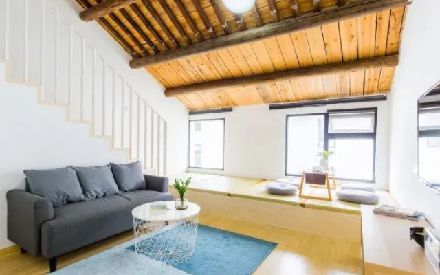 Zhuxia Hostel Guesthouse
