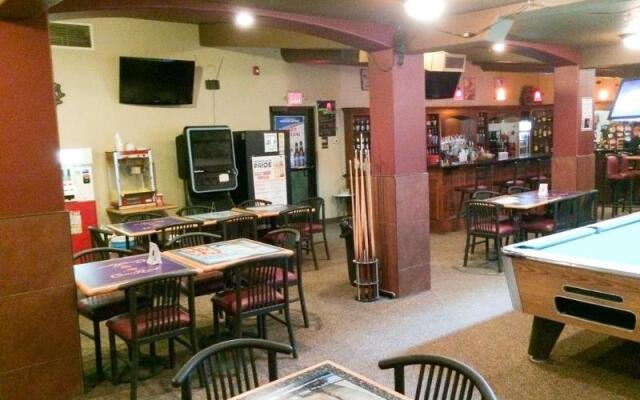 Badlands Inn & Suites