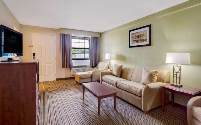 Baymont by Wyndham Jacksonville Orange Park