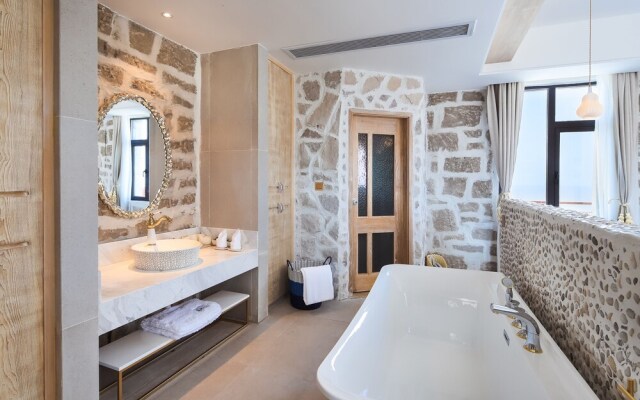 Wenling Under Haikong Yard Guest House