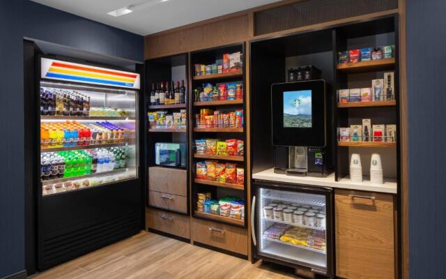 Courtyard by Marriott Lansing Downtown