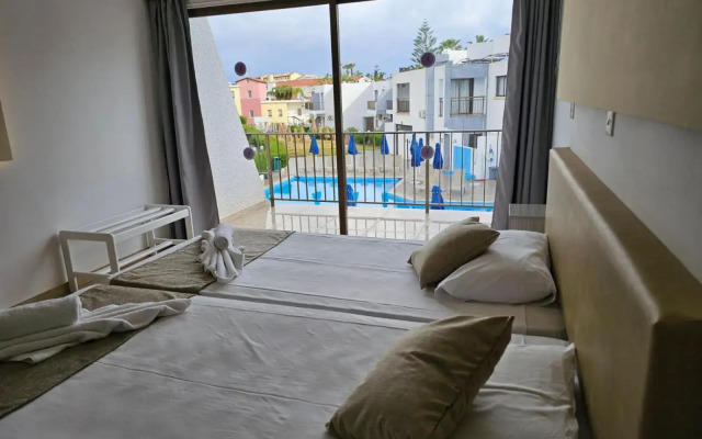 Penelope Beach Hotel Apts