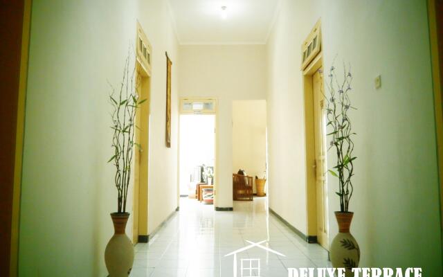 Wisma Tamu UKSW