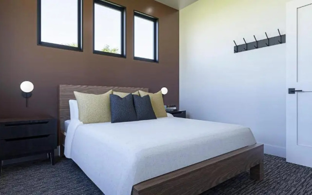 Quality Inn & Suites Montclair