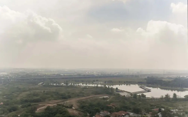 Homey and Cozy Stay 2BR at Meikarta Apartment