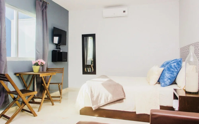 Room in Condo - Condohotel 5th Avenue Deluxe Triple Studio