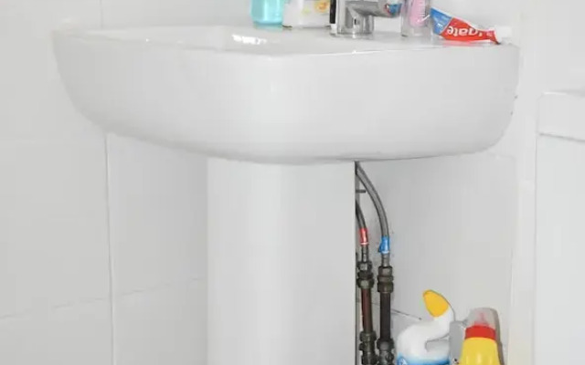 Modern 3 Bedroom Flat in Central Brighton Townhouse