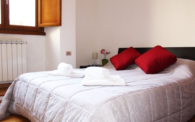 Art Apartment San Niccolò