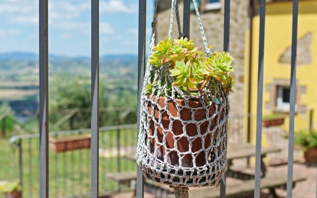 Scenic Holiday Home in Torgiano With Swimming Pool