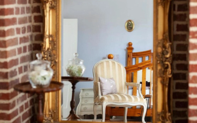 Goss Hall Bed & Breakfast
