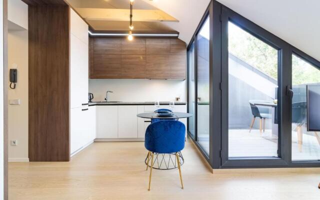 Unique Cuprum Apartment, By Cohost