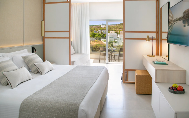 Atlantica Aqua Blue Hotel