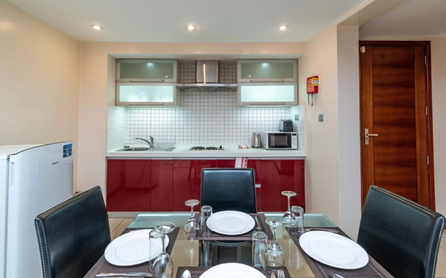Lenana Suites
