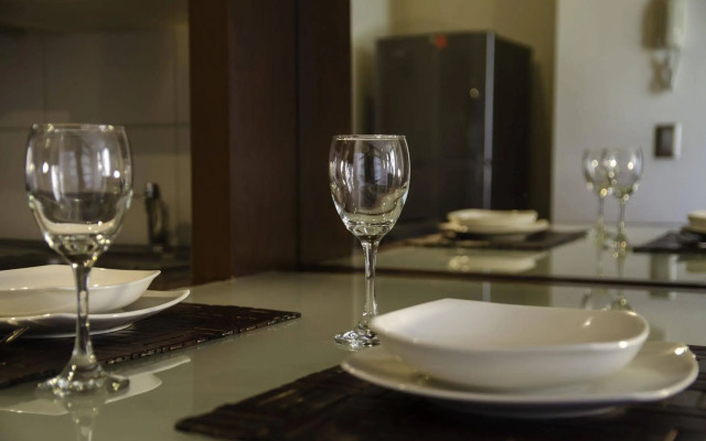 San Ignacio Suite Apartments