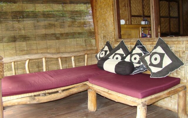 Flower Bud Bungalow