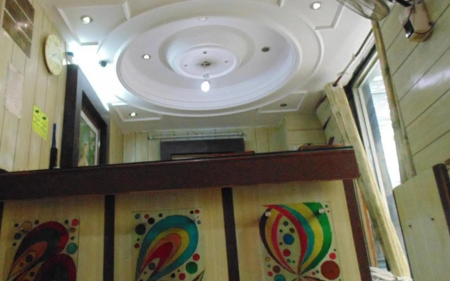 Hotel Roopkala Deluxe