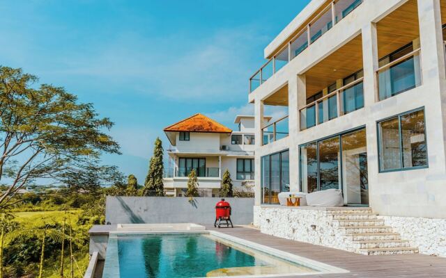 Villa Avocagolf Uluwatu by Nakula