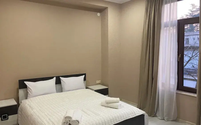 Astoria Hotel Zugdidi